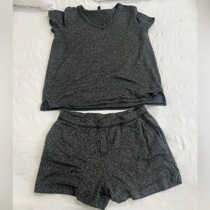 32 Degrees Pajama Set